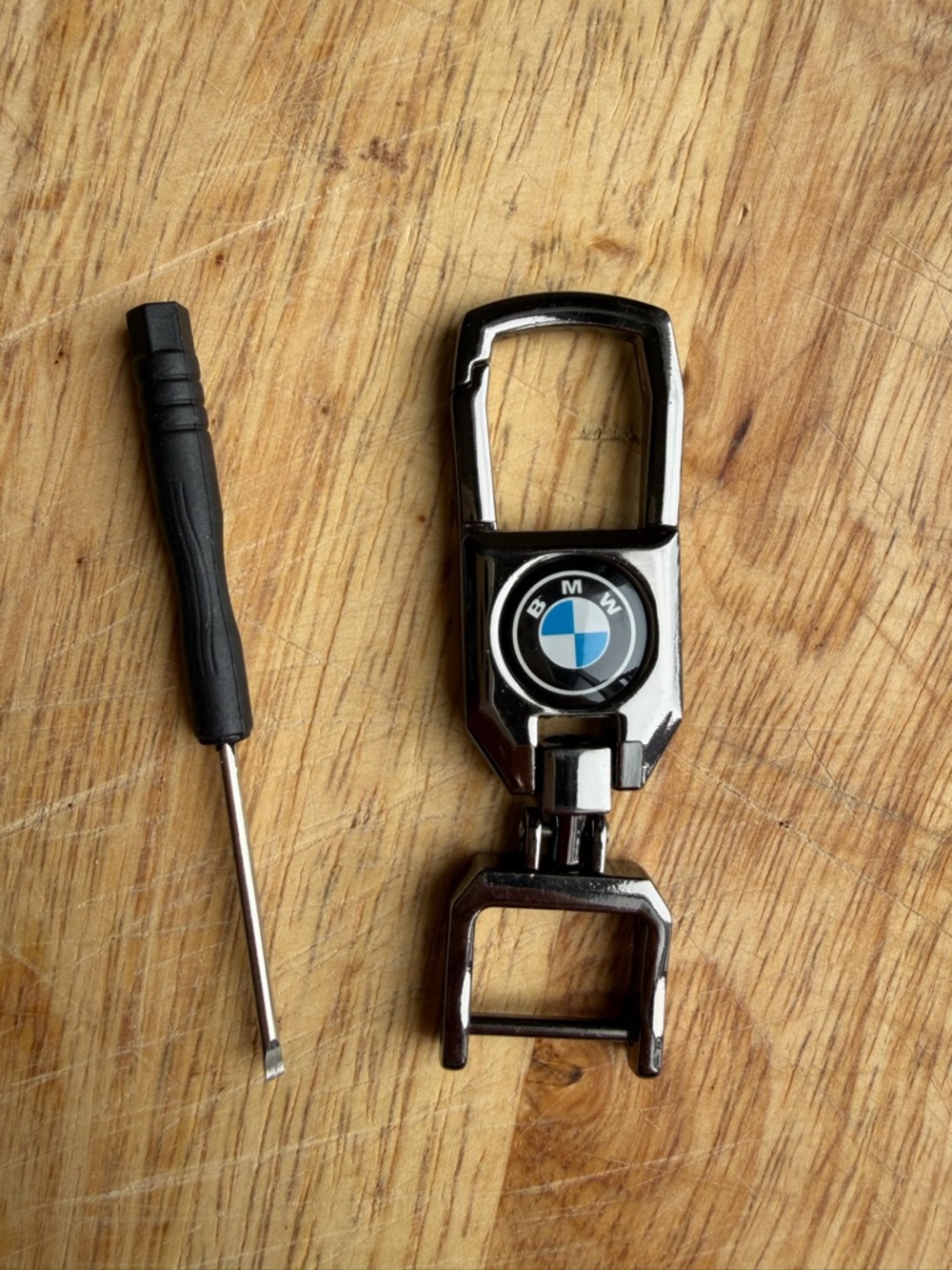 BMW metal keychain Clip with Blue Logo Accent